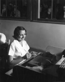 female cigarworker in 1940